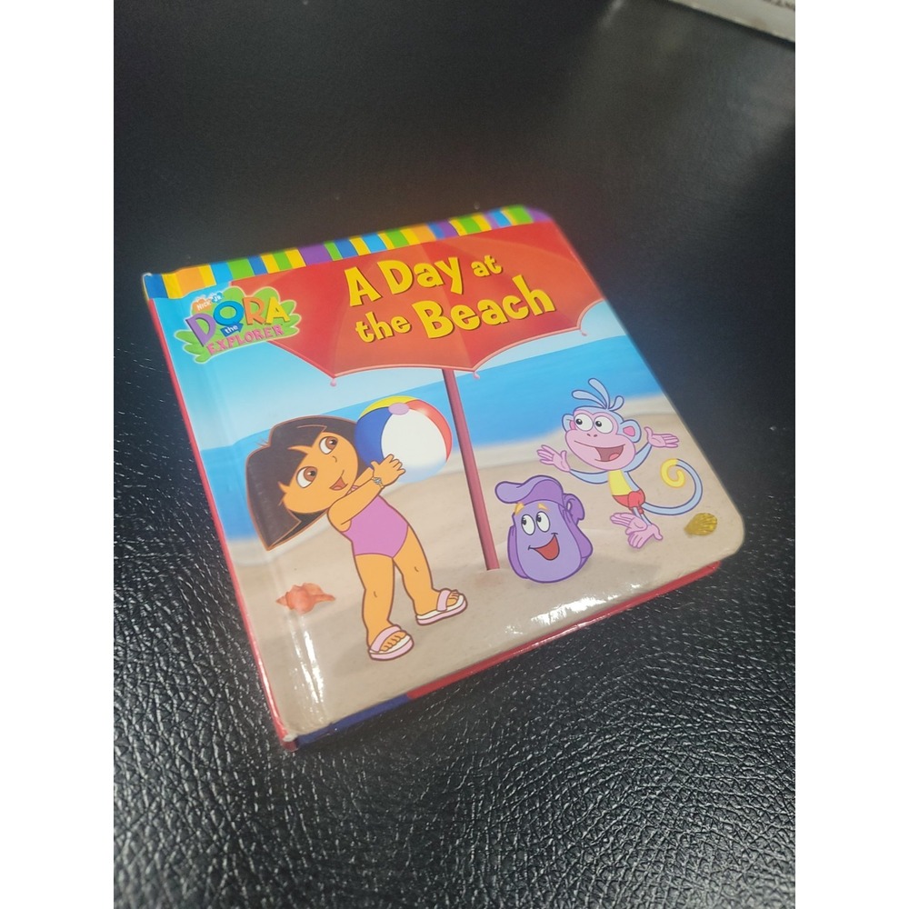 A Day At the Beach (Nick Jr. Dora the Explorer)2003 Rare Book